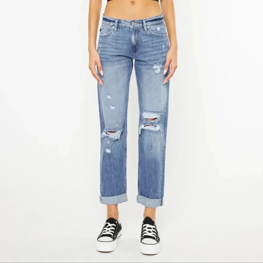 KanCan Boyfriend Jeans Distressed‎ Medium Wash Cuffed Cropped Size 11 29 NWT